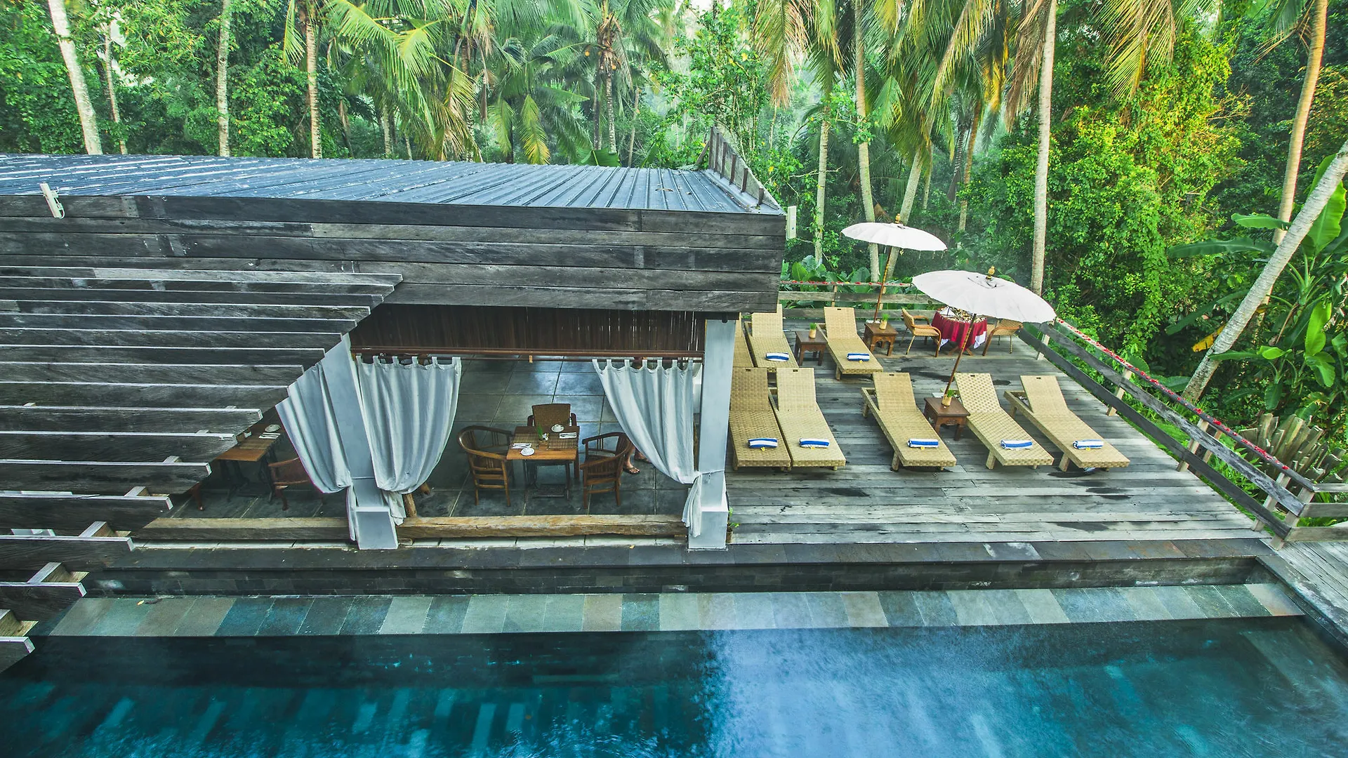 Alam Sembuwuk Ubud Holiday park